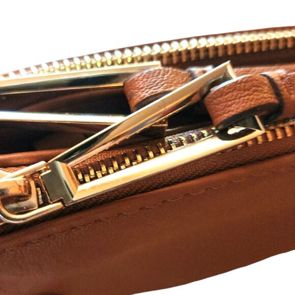 Jessica Simpson Women's CAMILLE Studded Western Style Saddle Bag Purse NWOT - Picture 9 of 13